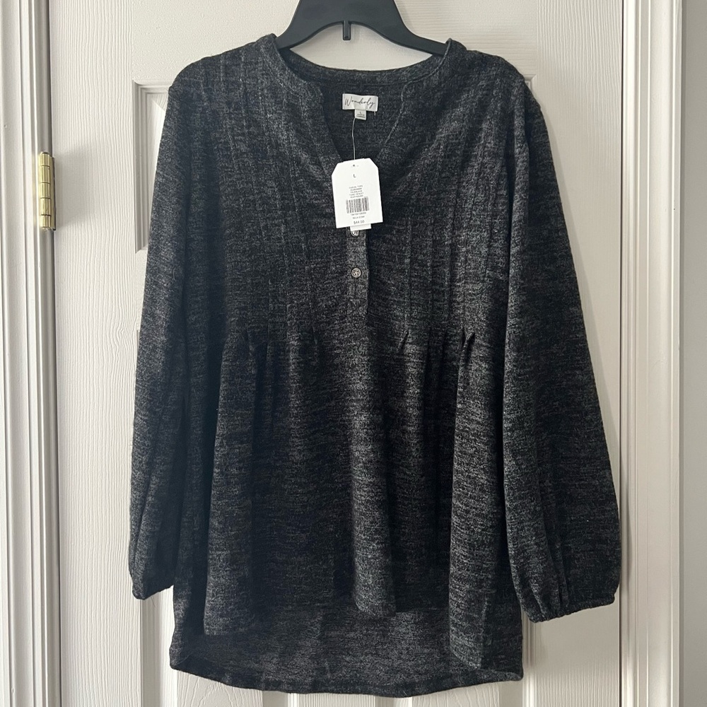 Wonderly sweater top.